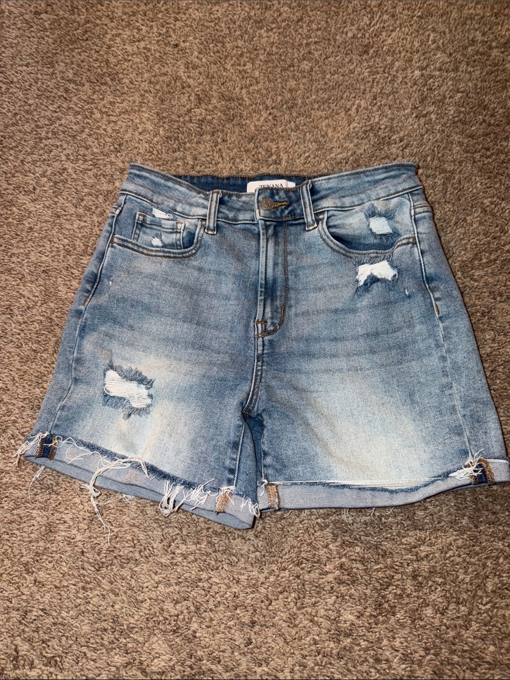 Zenana High Rise shorts size M